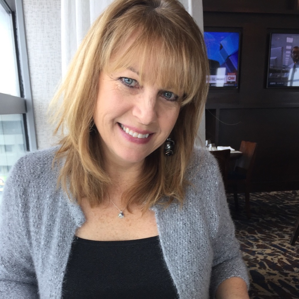 Meet your Posher, Lisa
